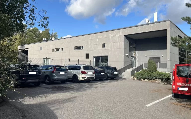 Aktia tennishalli julkisivu