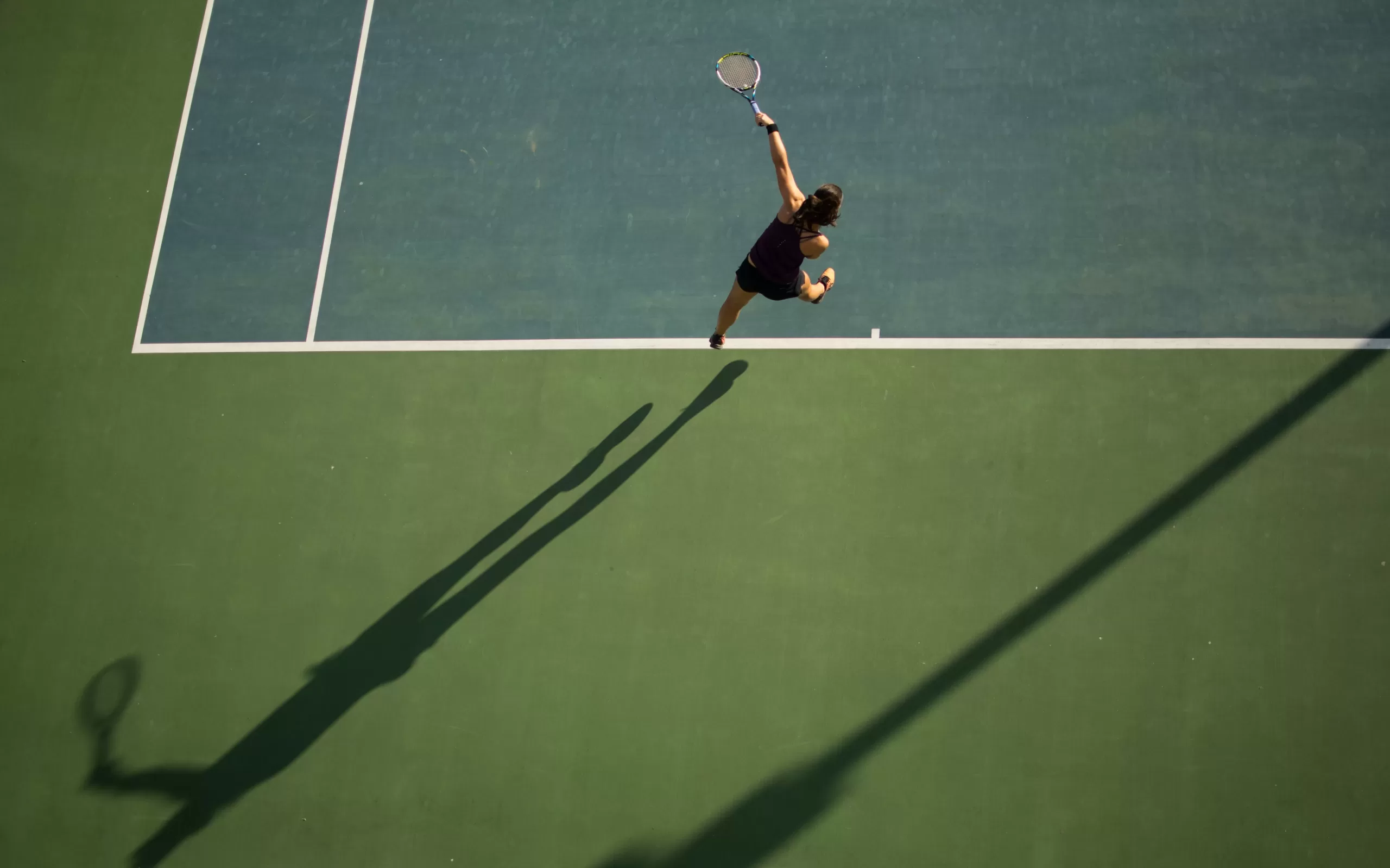 Pelaaja syöttämässä