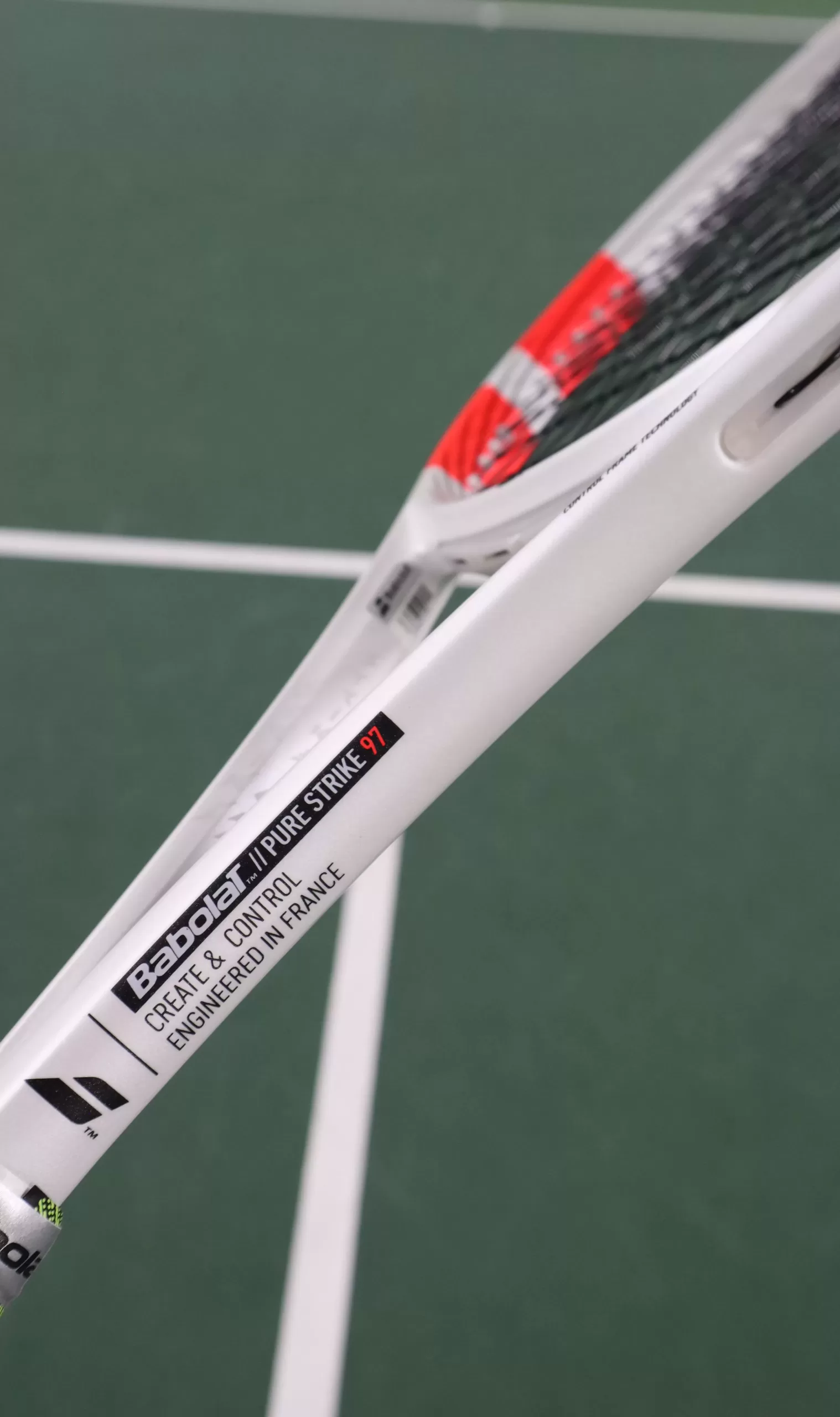 Babolat Pure Strike 97