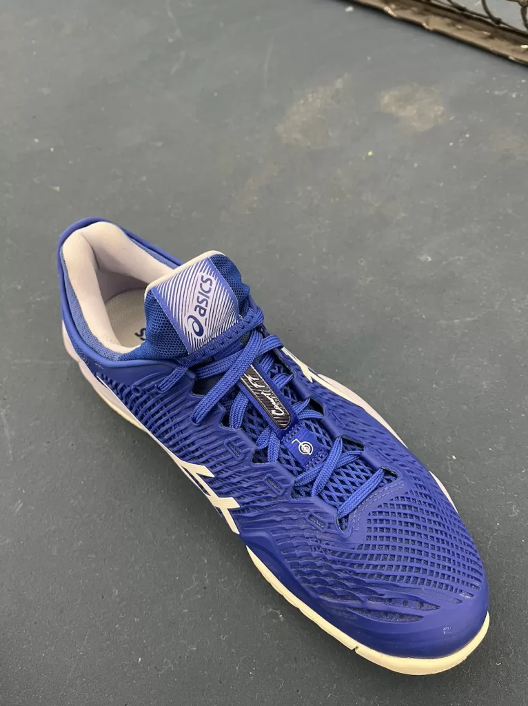 Asics court FF Novak ylhäältä