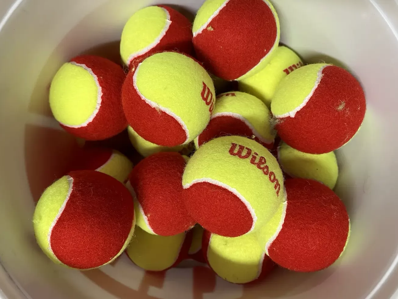 Punaiset täpläpallot